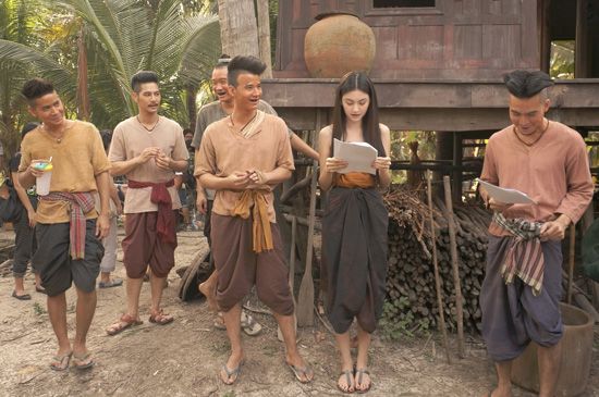 มาริโอ้ - ใหม่ ดาวิกา พาชมเบื้องหลังกองถ่าย พี่มาก..พระโขนง