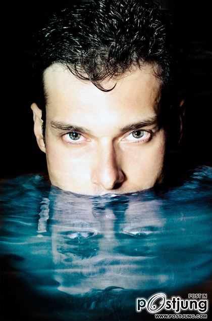 Leonardo by Leo Castro : HQ images