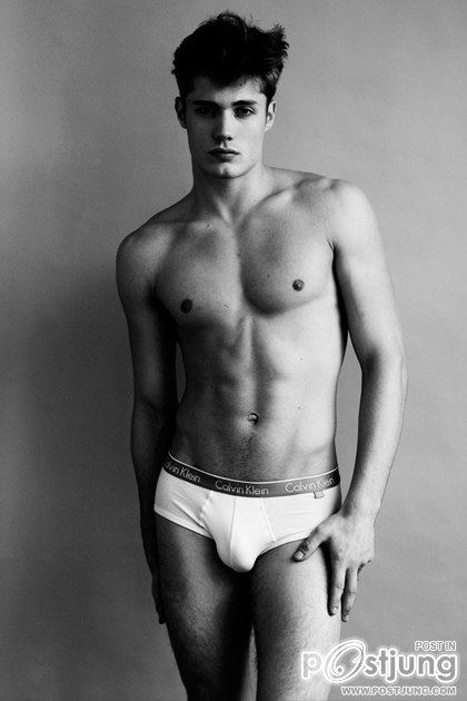 Steven Chevrin for T&ecirc;tu : HQ images