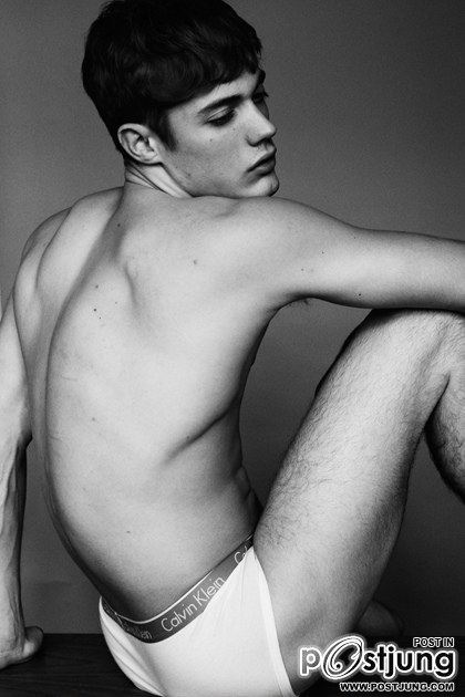 Steven Chevrin for T&ecirc;tu : HQ images