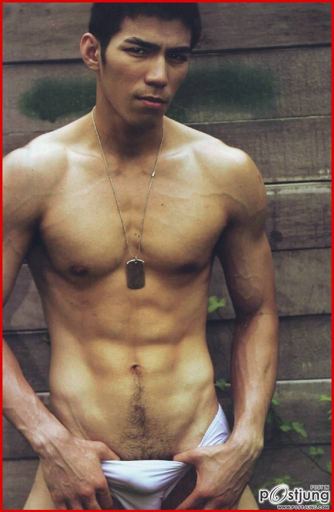 พ่อชายชาติทหารรักตายเลย