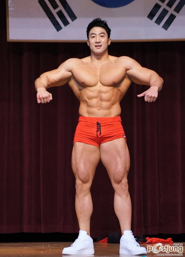 เพ่ๆไม่ไหวแล้วหน้าหล่ออีก