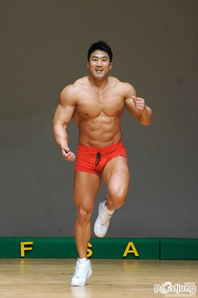 เพ่ๆไม่ไหวแล้วหน้าหล่ออีก