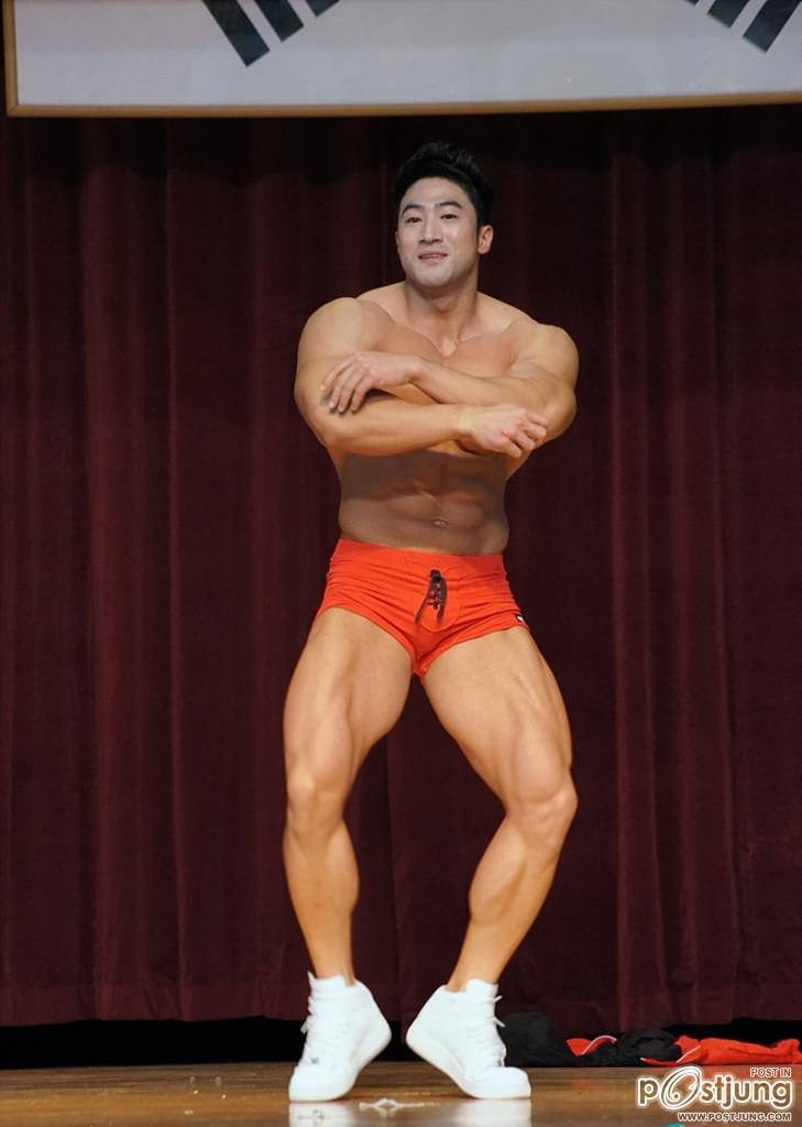 เพ่ๆไม่ไหวแล้วหน้าหล่ออีก