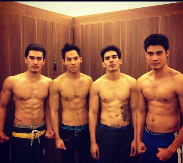 ร่วมกันเชียร์น้องดิวให้ได้เข้ารอบ8คนสุดท้ายThe Star