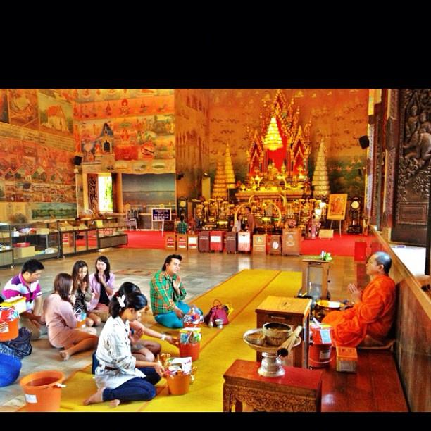 เที่ยวเวียงจันทร์ เมืองลาว แบบเก๋ ๆ กับ เอ ศุภชัย