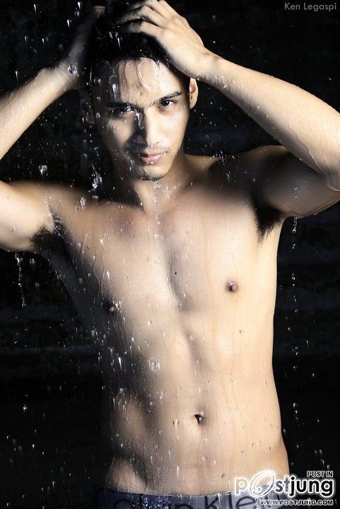 ตี๋หล่อสาดดดด