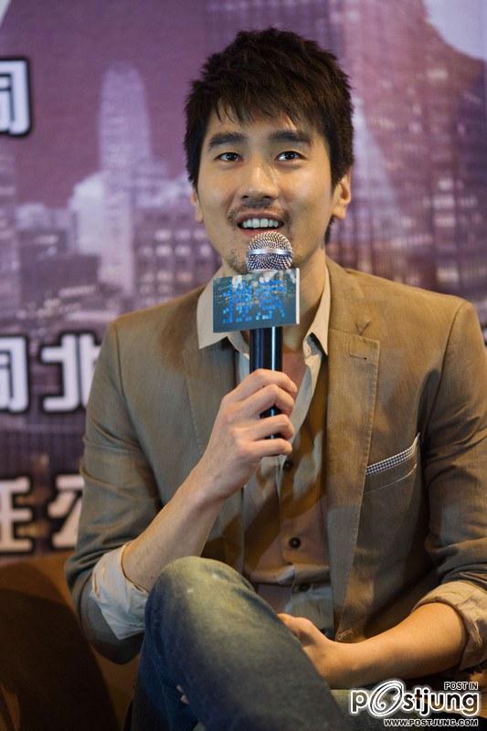 เห็นแล้วรักเลยคนนี้