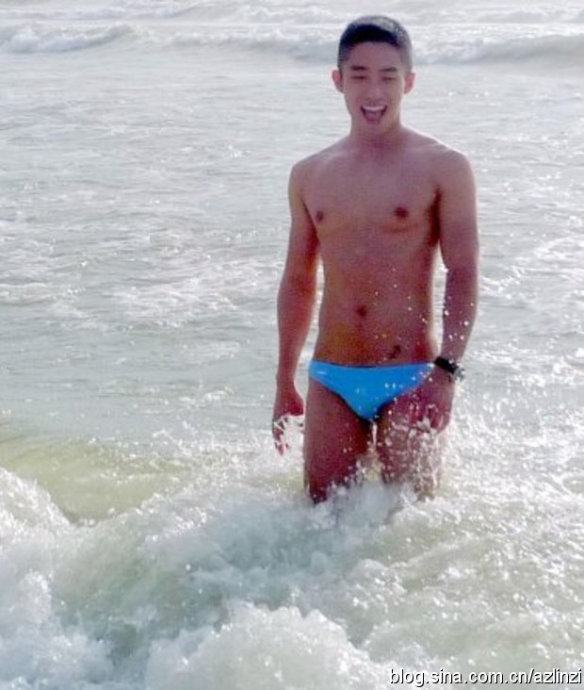 ถ้าจะหล่อแบบนี้ สักทีสองทีจะไม่ลืมพระคุณ