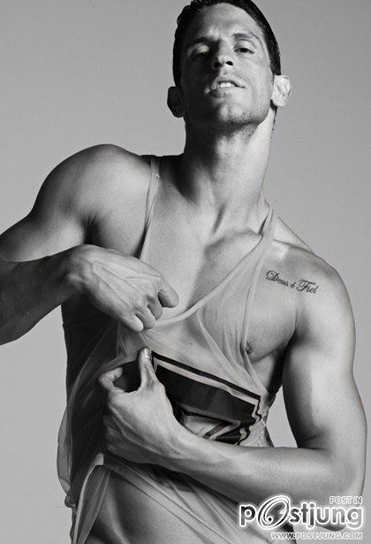 Miro Moreira for MIB Magazine