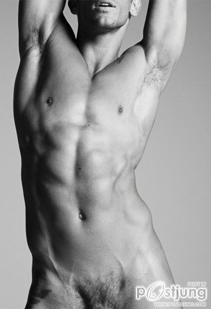 Miro Moreira for MIB Magazine