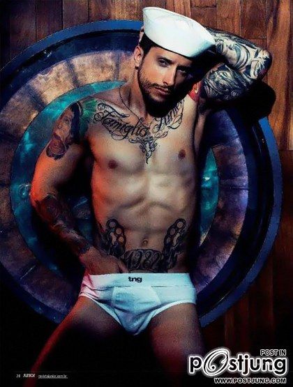 Vinicius Puntel for Revista Junior