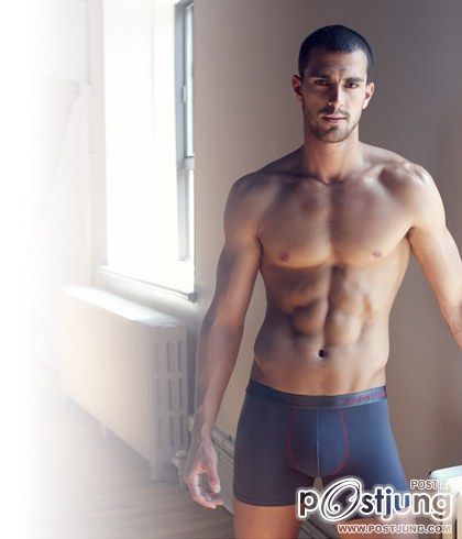 Clint Mauro for La Maisons Simons