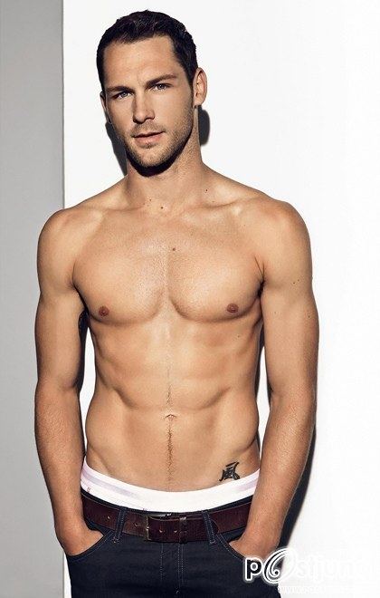 Cosmopolitan South Africa Sexiest Man Calendar 2012 : HQ images