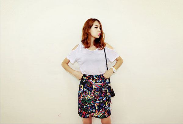 แฟชั่น เสื้อเปิดไหล่ ฮอตไม่เลิก เก๋ เซ็กซี่ ซ่อนเร้น