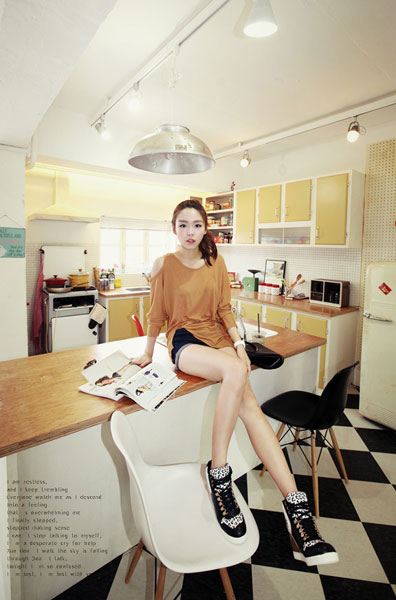 แฟชั่น เสื้อเปิดไหล่ ฮอตไม่เลิก เก๋ เซ็กซี่ ซ่อนเร้น