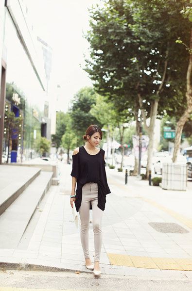 แฟชั่น เสื้อเปิดไหล่ ฮอตไม่เลิก เก๋ เซ็กซี่ ซ่อนเร้น