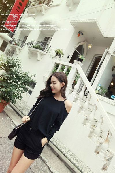 แฟชั่น เสื้อเปิดไหล่ ฮอตไม่เลิก เก๋ เซ็กซี่ ซ่อนเร้น