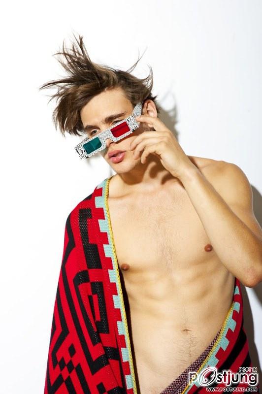 Spanish model Antonio Lomar