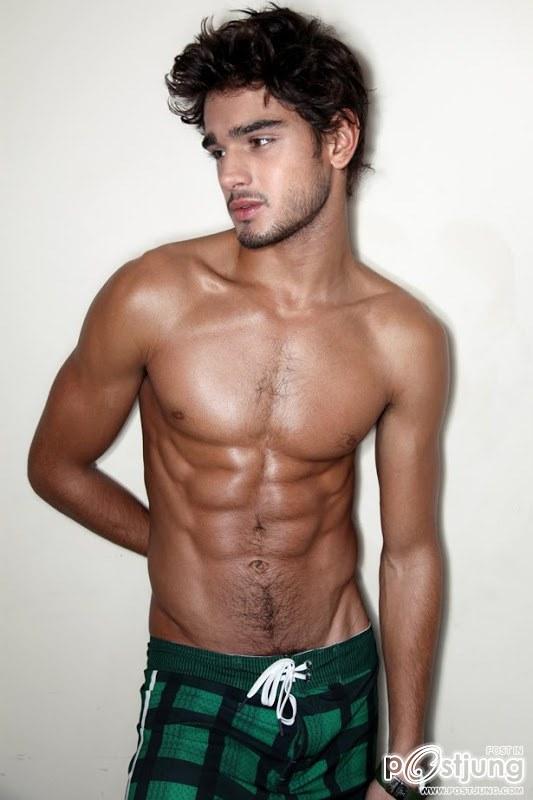 Brazilian superstar Marlon Teixeira