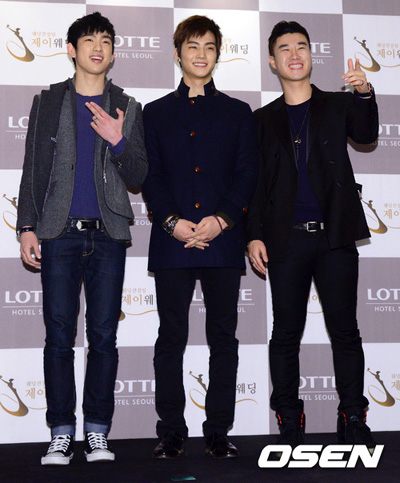 คนบันเทิงเกาหลีร่วมยินดี งานแต่ง ซอนเย Wonder Girls