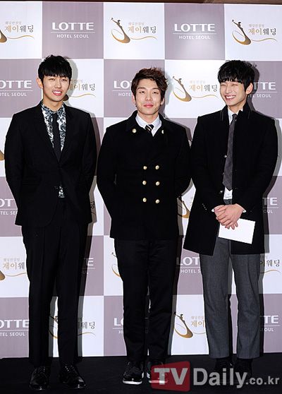 คนบันเทิงเกาหลีร่วมยินดี งานแต่ง ซอนเย Wonder Girls