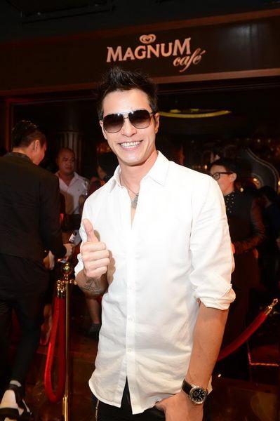 caleb งานเปิดตัว Magnum Caf&eacute;