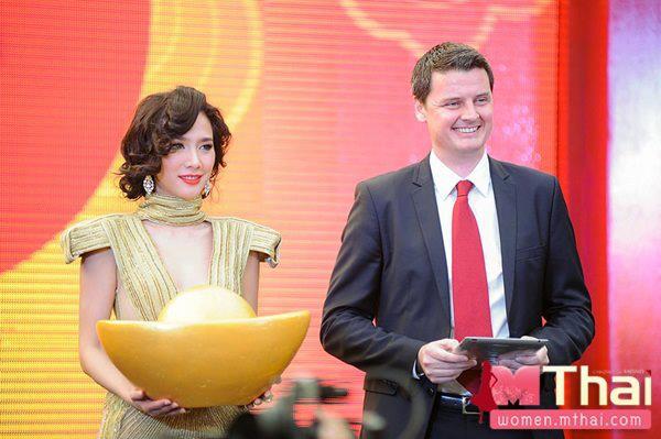 สวยรับตรุษจีน เฮง เฮง เฮง @โลตัสพระรามสี่!!