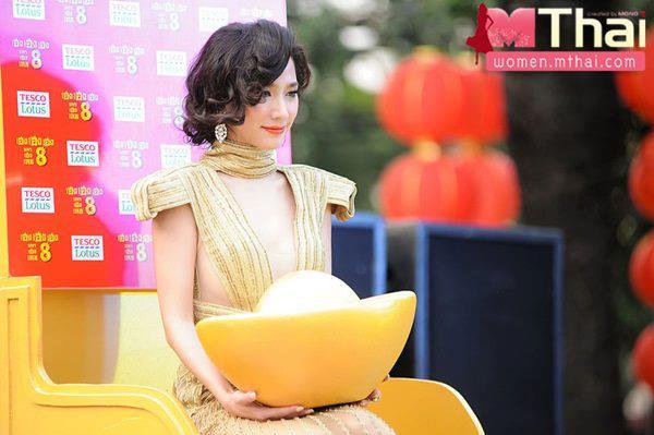 สวยรับตรุษจีน เฮง เฮง เฮง @โลตัสพระรามสี่!!