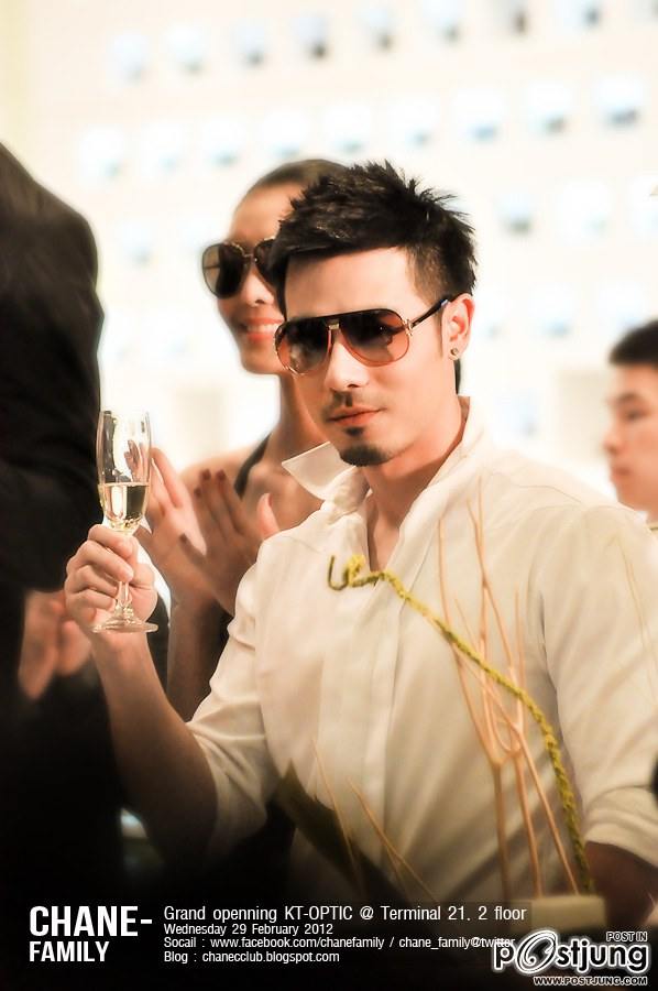 พี่เชน หล่ออ่าชอบจัง