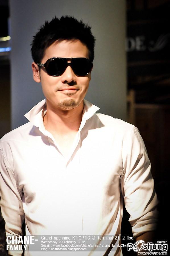 พี่เชน หล่ออ่าชอบจัง