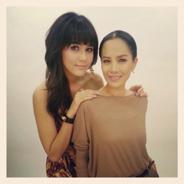 ชมพู่ อารยา ฟิตติ้งละครทรายสีเพลิง