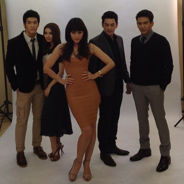 ชมพู่ อารยา ฟิตติ้งละครทรายสีเพลิง