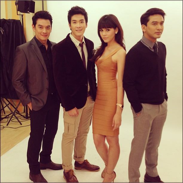 ชมพู่ อารยา ฟิตติ้งละครทรายสีเพลิง