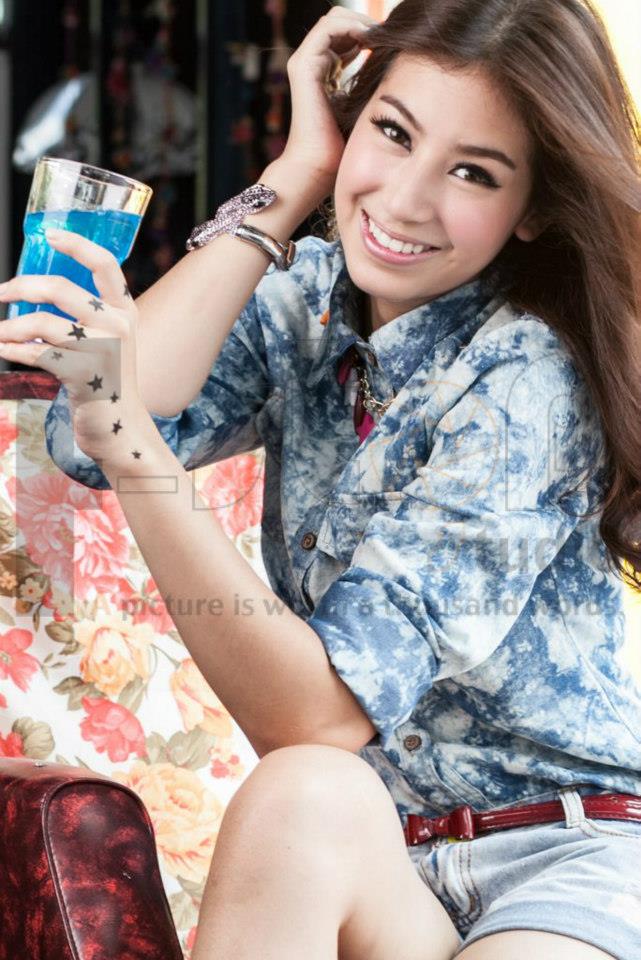 มิ้นต์-ชาลิดา @ Meal me issue 9 Jan.-Feb. 2013