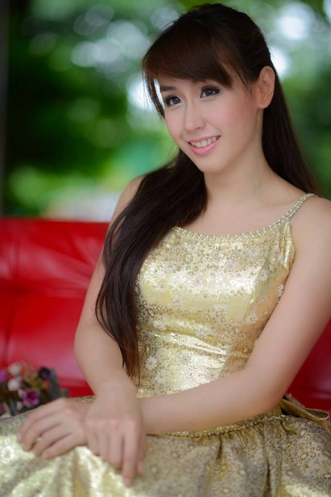 ฐา กิตติ์ลภัส นางเเบบคัพ c นักเเสดงสาว ทองสุก 13 น่ารักอะ