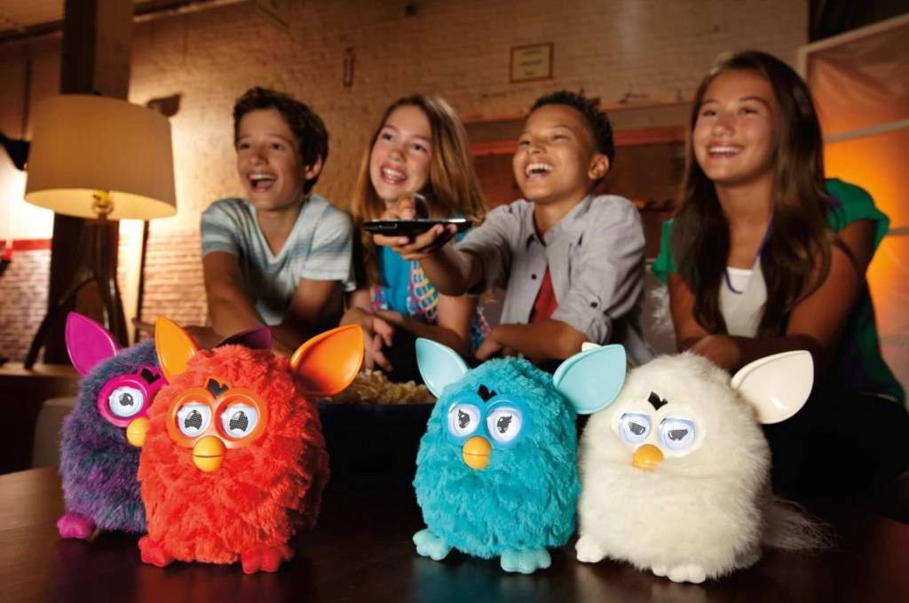 ตุ๊กตาเฟอร์บี้ furby 2012 แสนน่ารัก กลับมาฮิตอีกแล้วจ้า