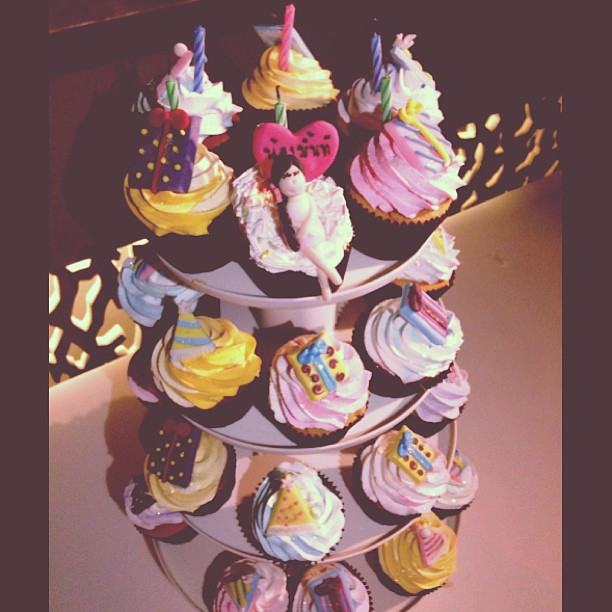 มิ้นท์ ณัฐวรา หน้าบาน เลี้ยงวันเกิดกับแก๊งเพื่อน ขวัญ โผล่แจม