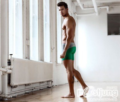 Adam Senn for La Maison Simons