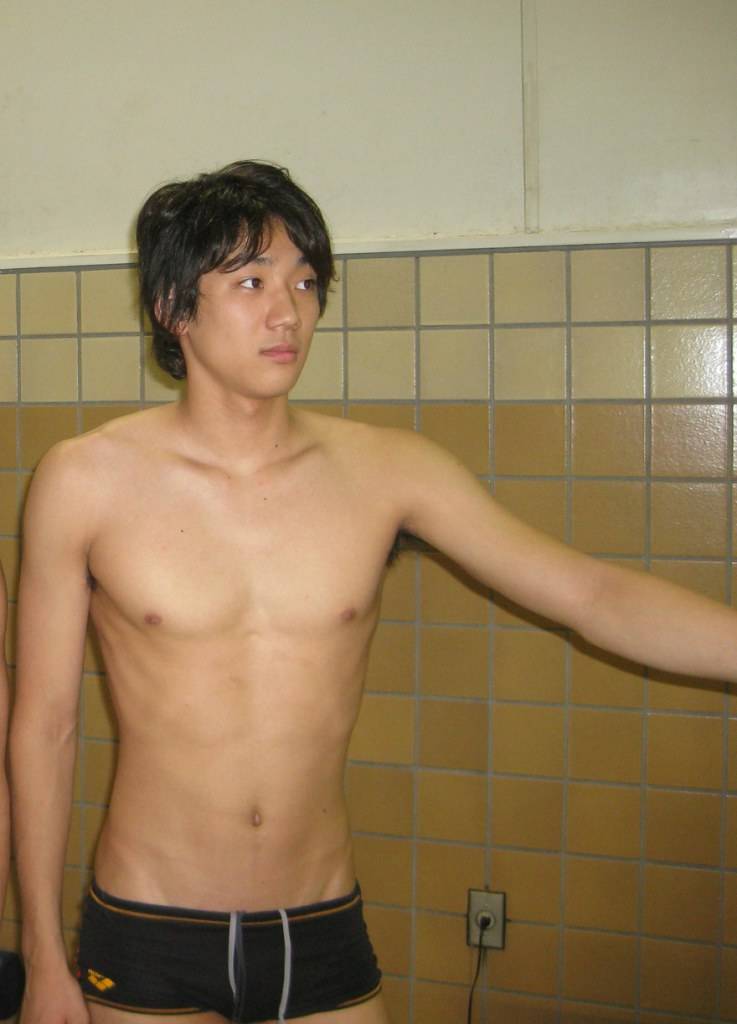 หนุ่มนักกีฬาญี่ปุ่น