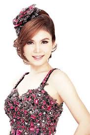 ลูกทุ่ง สาวต้นแบบต้อง  ฝน-ต่าย