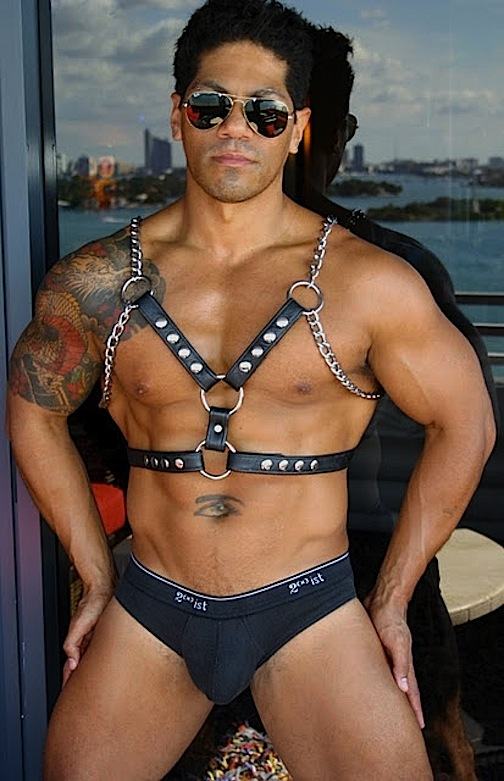 เสียวสุดๆ กับผู้ชาย 004