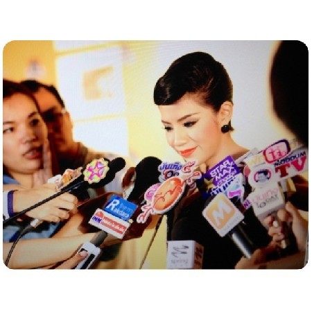 &ldquo;150,000&rdquo; แค่จิ๊บๆ &ldquo;ใบเตย&rdquo;อัพแล้ว จ้างงาน &ldquo;185,000&rdquo;