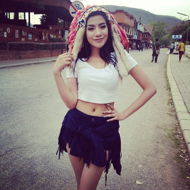 อัพเดท"ใบเตย"อาร์สยาม กับแฟชั่นเบาๆสั้นเสมอหู