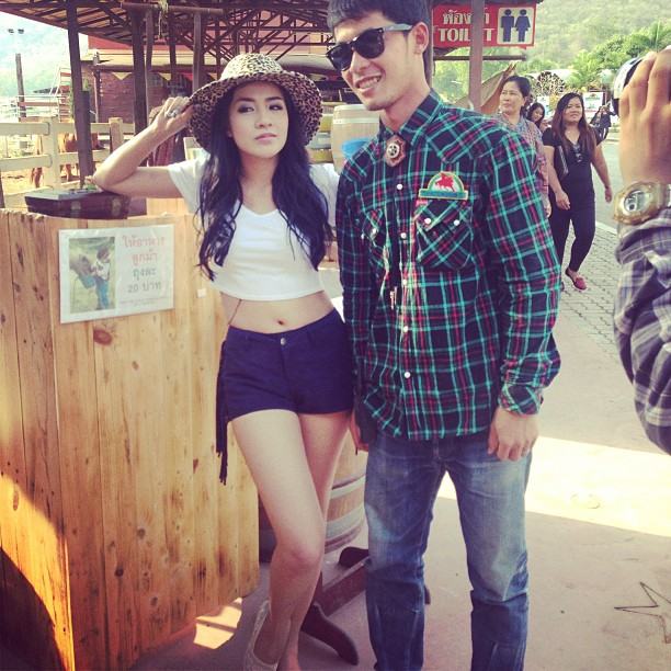 อัพเดท"ใบเตย"อาร์สยาม กับแฟชั่นเบาๆสั้นเสมอหู