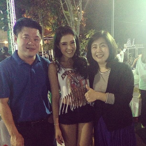 อัพเดท"ใบเตย"อาร์สยาม กับแฟชั่นเบาๆสั้นเสมอหู