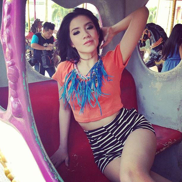 อัพเดท"ใบเตย"อาร์สยาม กับแฟชั่นเบาๆสั้นเสมอหู