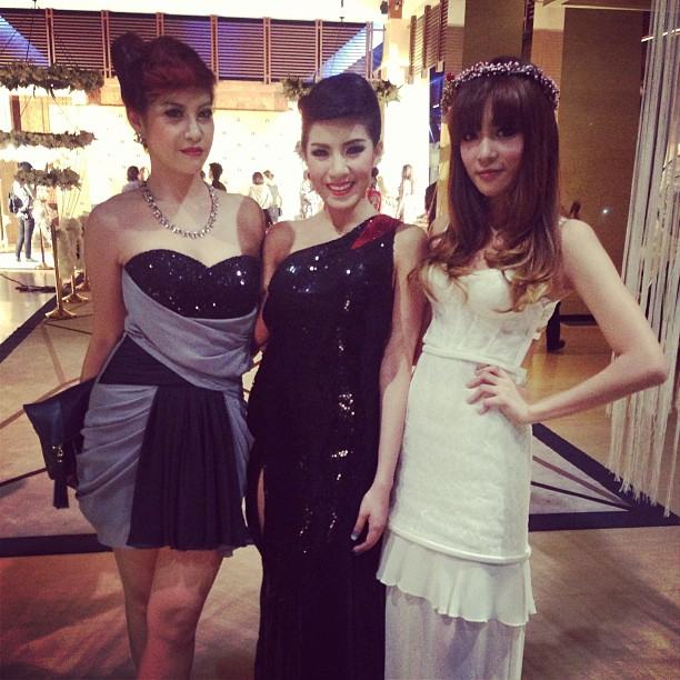 อัพเดท"ใบเตย"อาร์สยาม กับแฟชั่นเบาๆสั้นเสมอหู