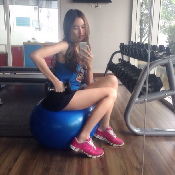 ปอย ตรีชฎา @ instagram Only