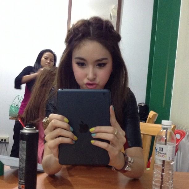 ปอย ตรีชฎา @ instagram Only